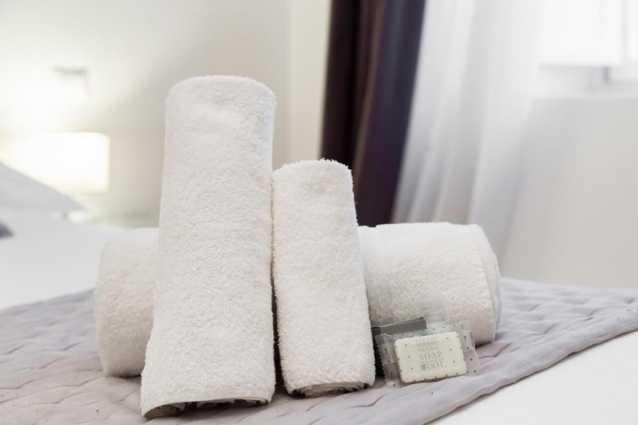 Residenza Le Gemelle Di Roma Hotel Eksteriør billede