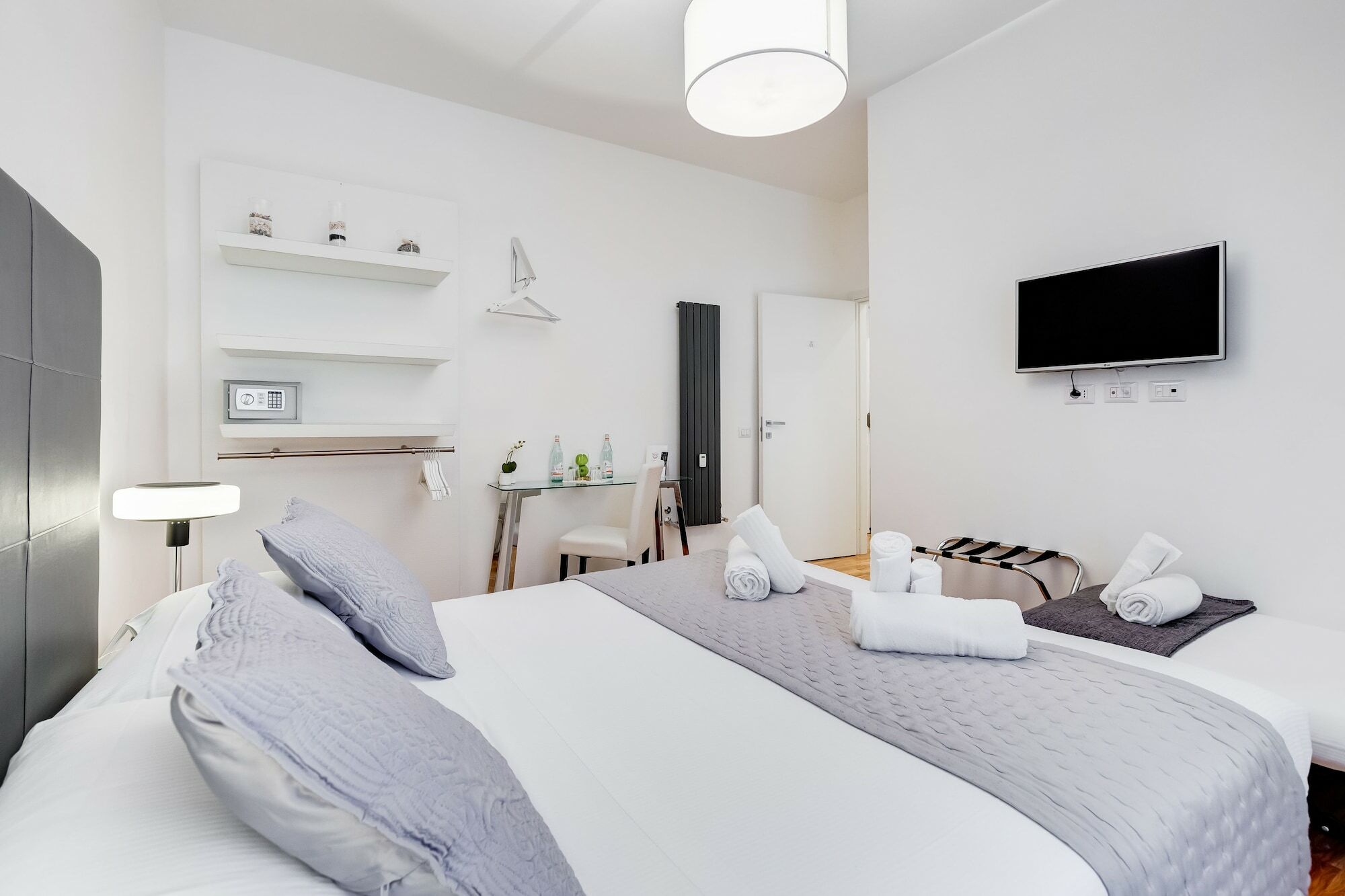 Residenza Le Gemelle Di Roma Hotel Eksteriør billede